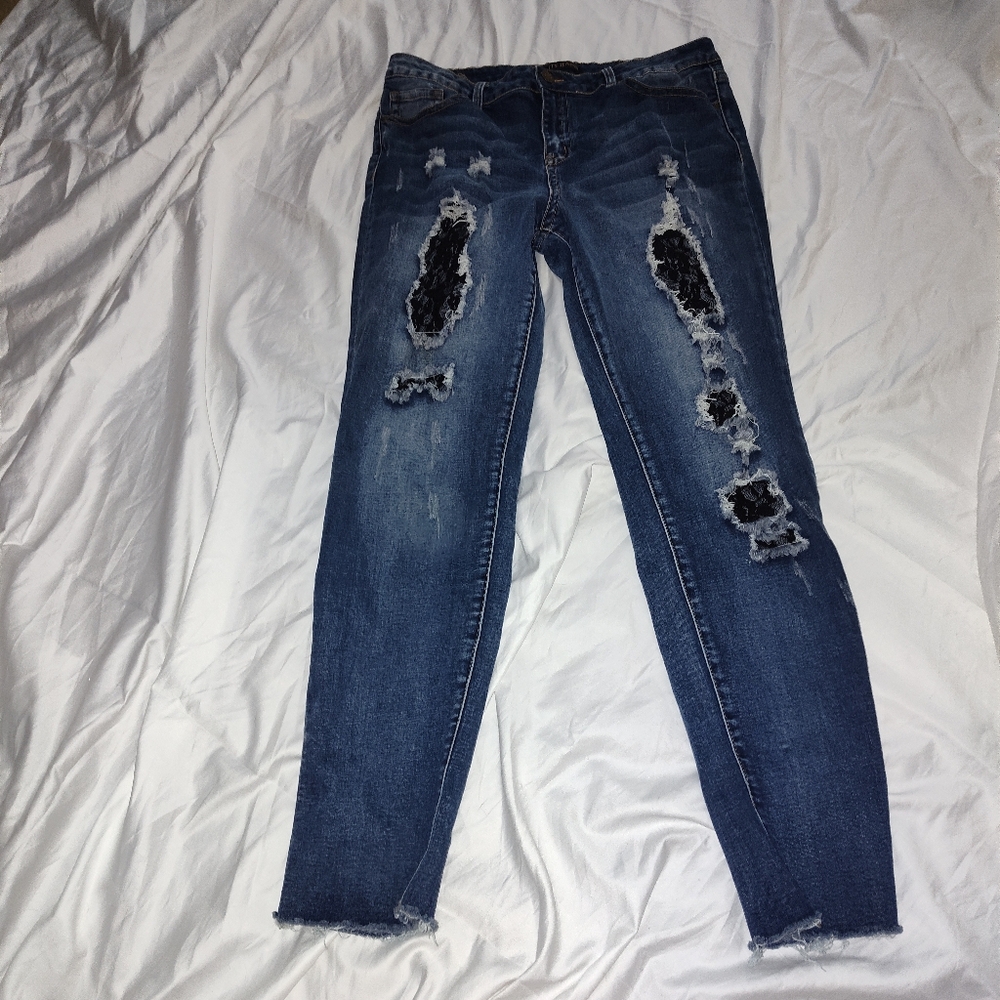 Eleite jeans w/lace details
